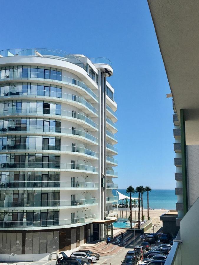 Lotus Blue Apartment Mamaia Exterior foto