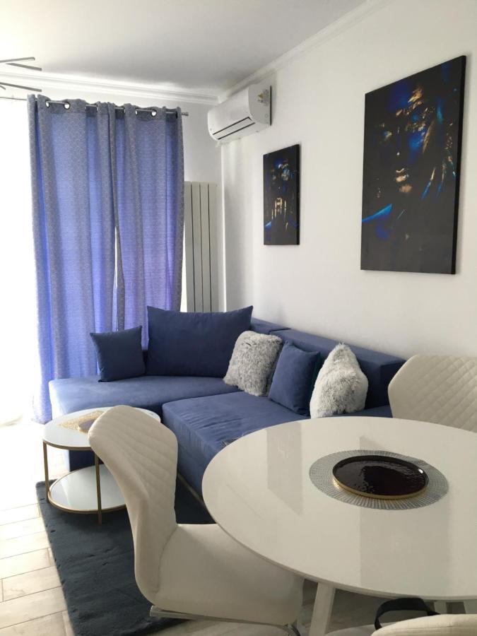Lotus Blue Apartment Mamaia Exterior foto