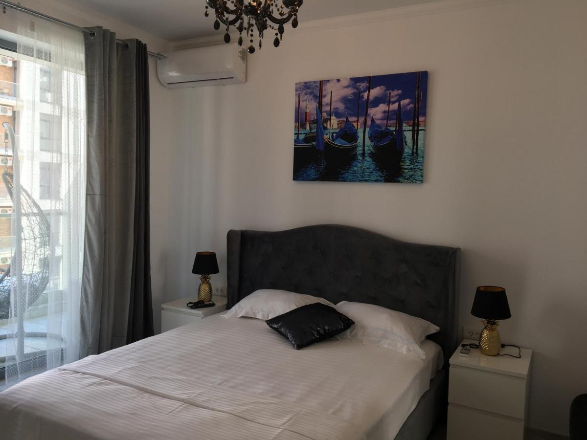 Lotus Blue Apartment Mamaia Exterior foto